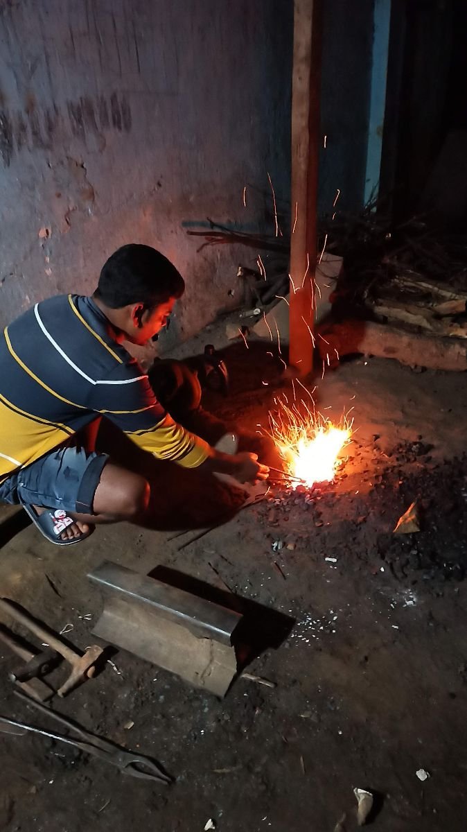 Wrought Iron Craft Tour: Discover Bastar’s Living Metal Art